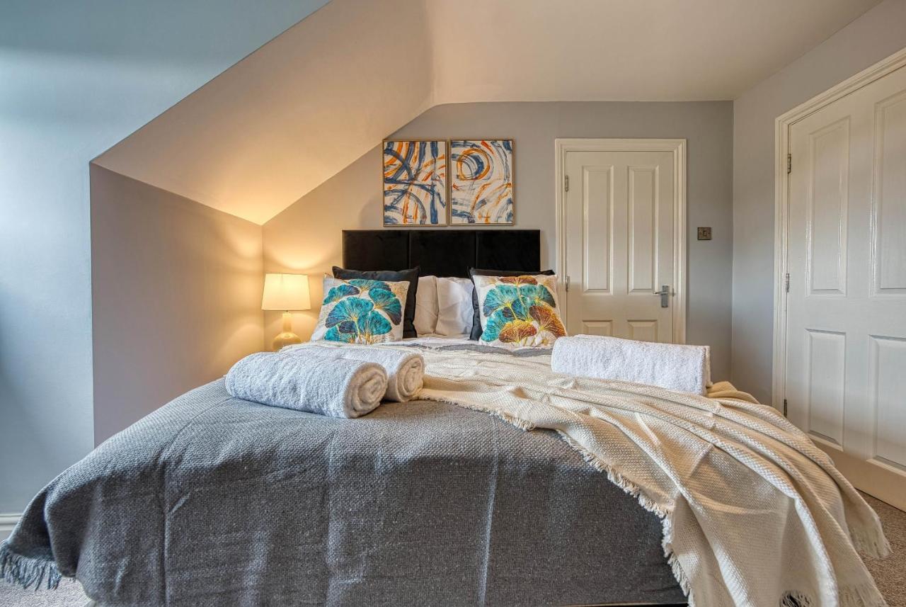 Spacious Nottingham Abode - Sleeps 16 מראה חיצוני תמונה