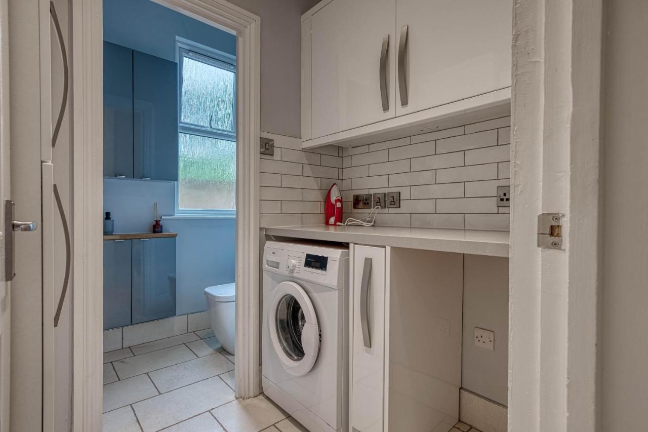 Spacious Nottingham Abode - Sleeps 16 מראה חיצוני תמונה
