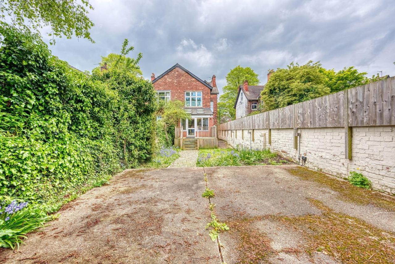 Spacious Nottingham Abode - Sleeps 16 מראה חיצוני תמונה