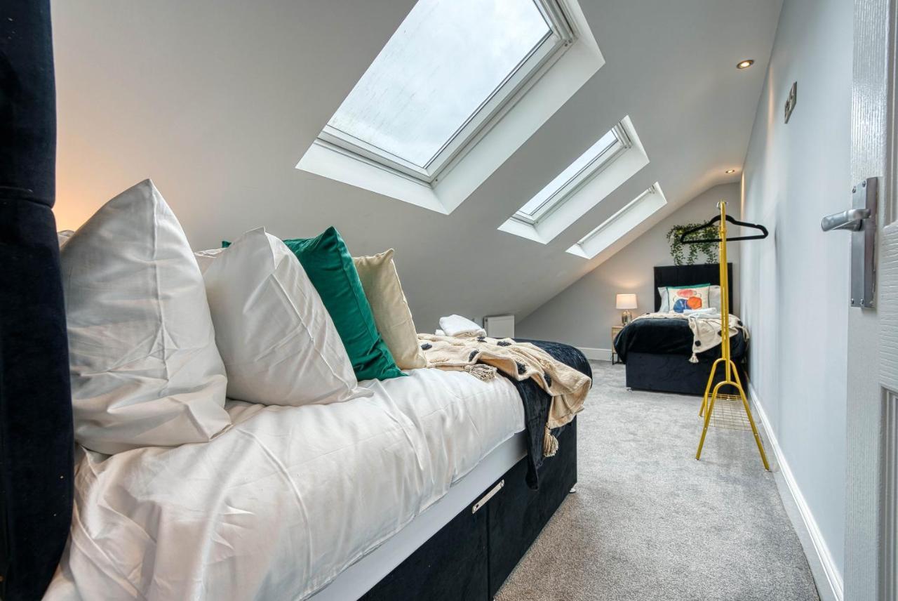 Spacious Nottingham Abode - Sleeps 16 מראה חיצוני תמונה