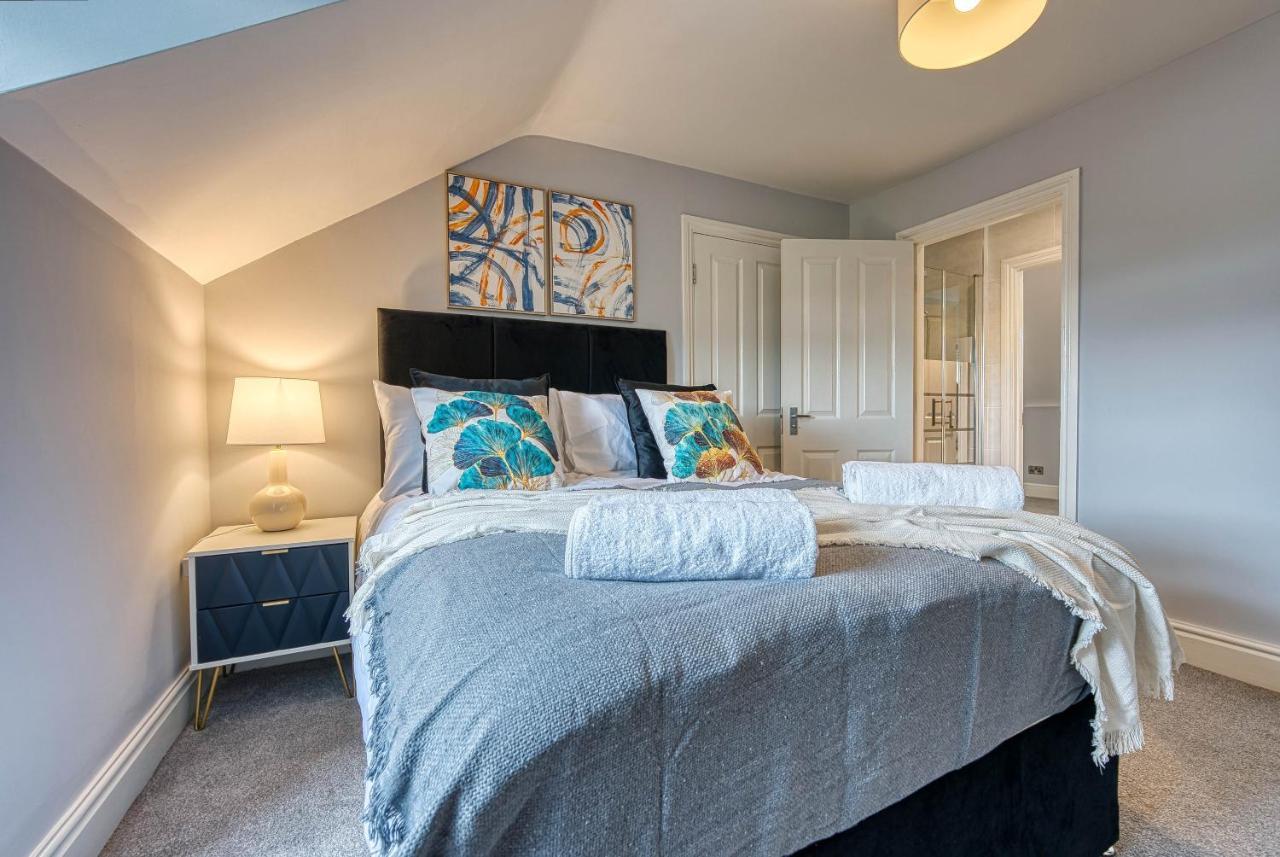 Spacious Nottingham Abode - Sleeps 16 מראה חיצוני תמונה